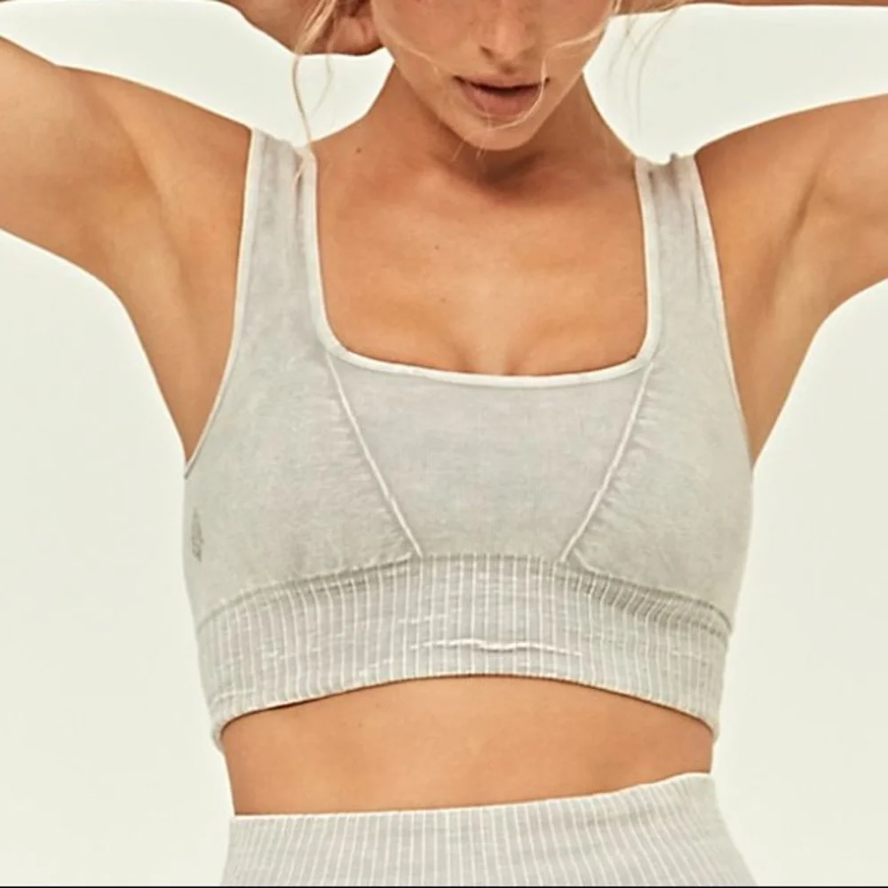 FP Movement Square Neck Good Karma Bra NWOT*defect - Picture 4 of 11